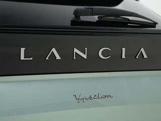 Lancia Ypsilon 1.2 Hybrid 100CV LX