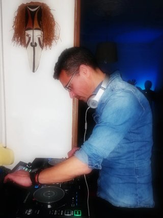 Clases DJ Digital y Vinilo  Presenciales a medida