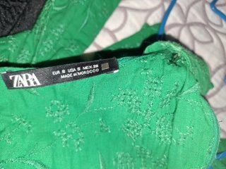 Vestido verde con textura