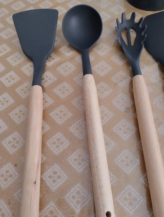 Set 11 Utensili Cucina Silicone e Legno