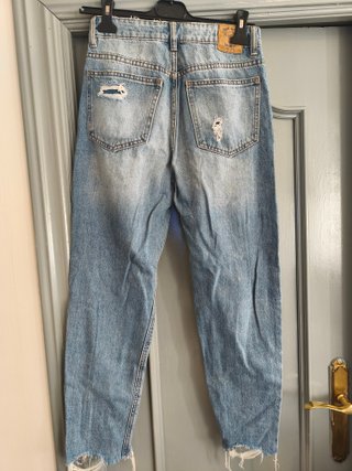 Pantalón vaquero Pull&Bear Ripped Talla 34 XS