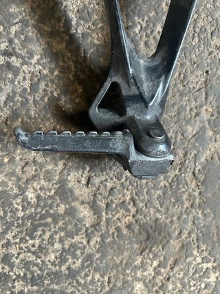 Estribera Derecha Kawasaki ZX6 06-07