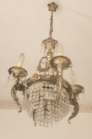 Lampadario inizio '900 in metallo e cristalli