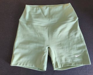 Mallas deportivas Nike verdes