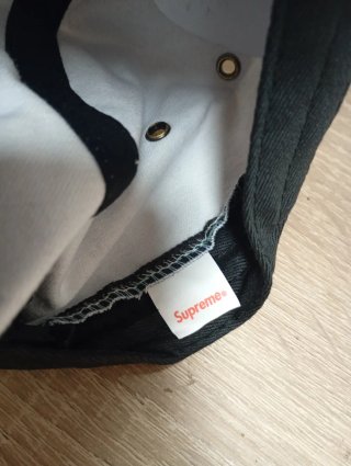 Gorra Supreme Estampada