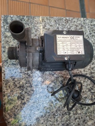 BOMBA DE AGUA