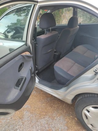 Mitsubishi Carisma 2001