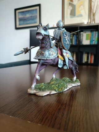 Figura Caballero Medieval a Caballo con Lanza