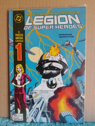 LOTE 10 COMICS SUPER HEROES.STORMWATCH.