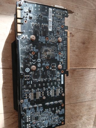 NVIDIA GeForce GTX 760 2 GB DDR5