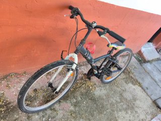 Bicicleta BTWIN