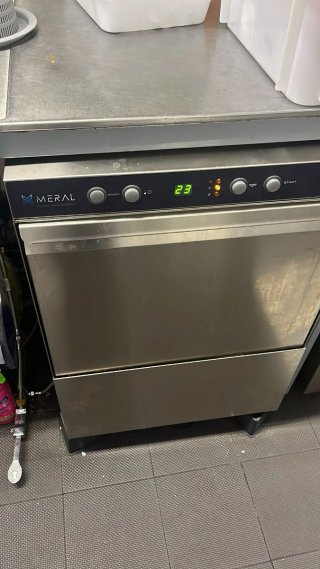 "Maquinaria de hostelería para nuevas aperturas"