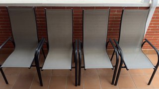 Mesa cristal y 4 sillas terraza