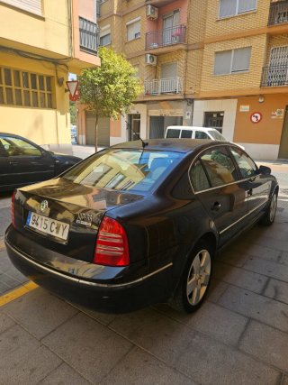 Skoda Superb 2004