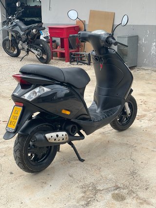 Piaggio Zip 50 2t Negra