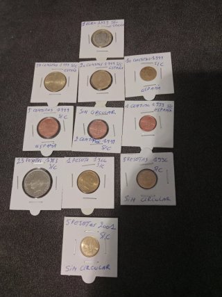 11 Monedas S/C España , euros 1999  y pesetas .
