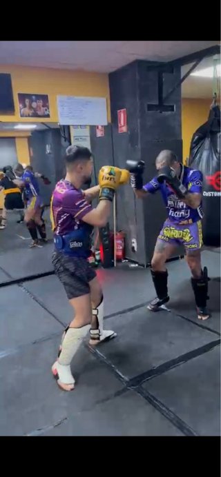 Entrenador Muay Thai/ 1ª CLASE GRATIS