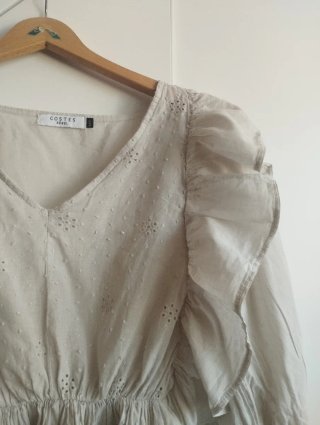 Blusa Costes volantes muy favorecedora