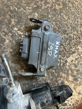 Juego Cerradura y Centralita Yamaha Xmax 250
