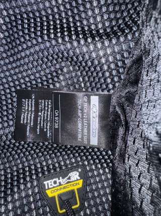 Mono Alpinestars GP Tech V2 Air 1 Pieza rojo fluor