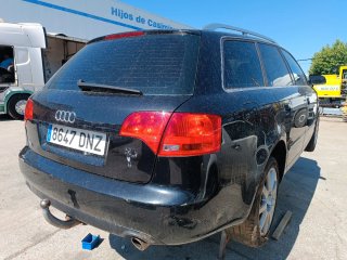 Audi A4 Avant - Puertas, Motor