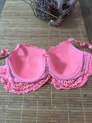 Sujetador Hunkemöller 90D encaje rosa