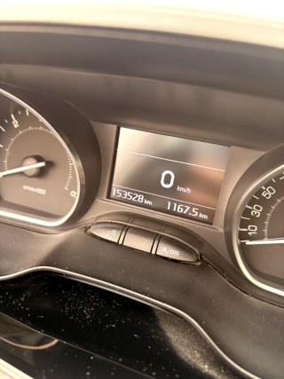 Peugeot 208 2016