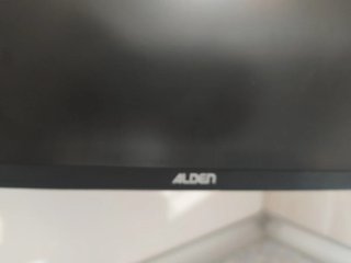 Televisor LG Negro 20 pulgadas.