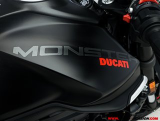 DUCATI MONSTER -A2-