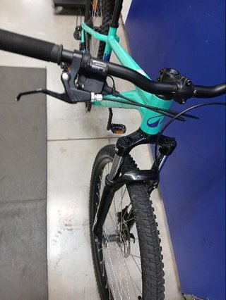 Bicicleta de montaña 29" Expl 100 verde suspensión