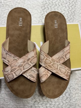 Sandalias 39TEX color bronce y rosas