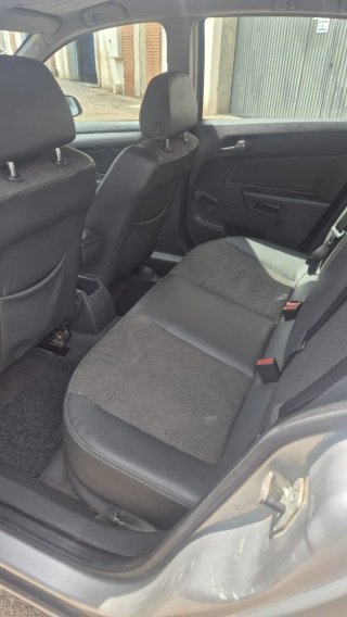 Opel Astra 2007