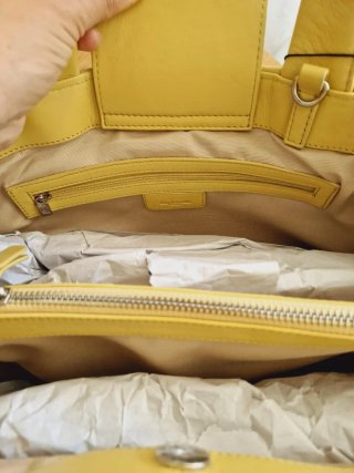 Bolso piel auténtica Guy Laroche nuevo
