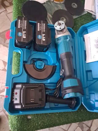 Smerigliatrice angolare Li-ion 68VF