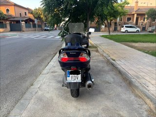 Suzuki Burgman 400 Azul