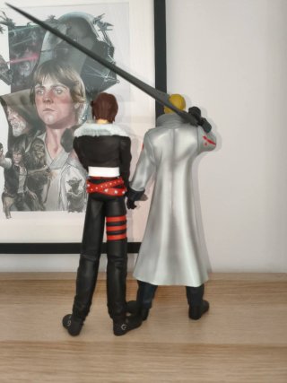 Figuras Squall y Seifer Final Fantasy VIII
