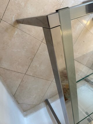 Mesa cristal y metal extensible Ikea