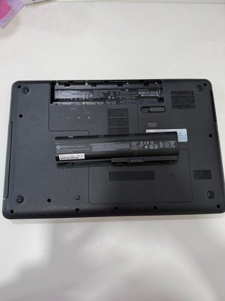 HP Compaq Presario CQ57-210US Nero
