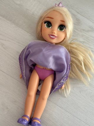Muñeca Rapunzel Disney Princess Jakks Pacific 38cm