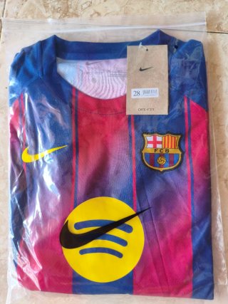 Conjunto deportivo niño Nike talla 28