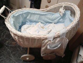 Cuna Moisés Mimbre Blanco
