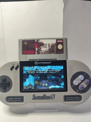 Supaboy S  super nintendo portátil + juego
