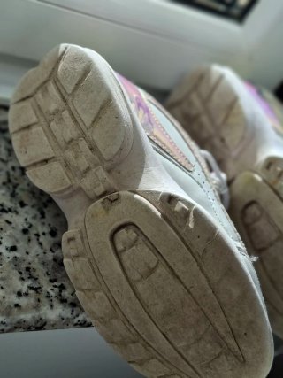 Deportivas niña talla 33