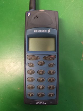Teléfono Móvil Ericsson A1018s