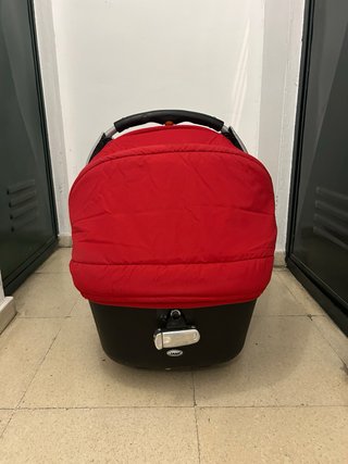 Capazo Bebé Jane Rojo