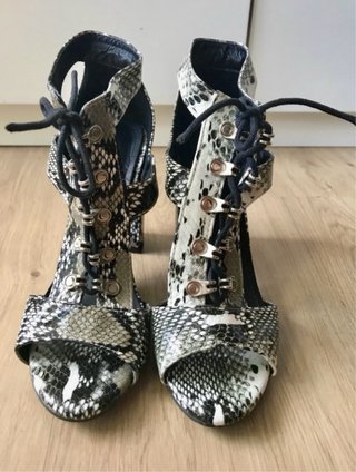 Sandalias tacón Shein Talla 39