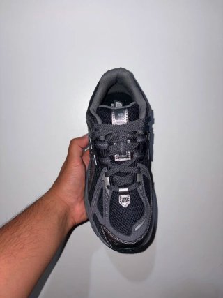 New Balance 1906r Nero/Argento
