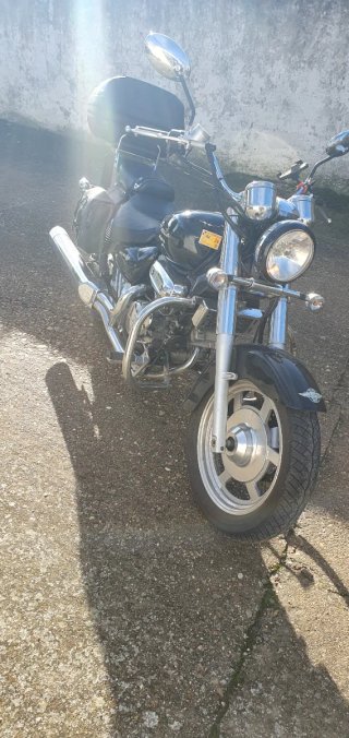 Hyosung Aquila Negra de 125cc