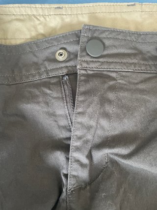 Pantaloni corti da escursionismo grigi