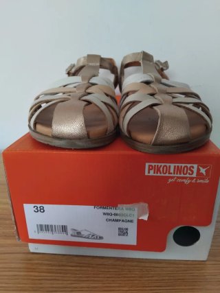 Sandalias Pikolinos 38